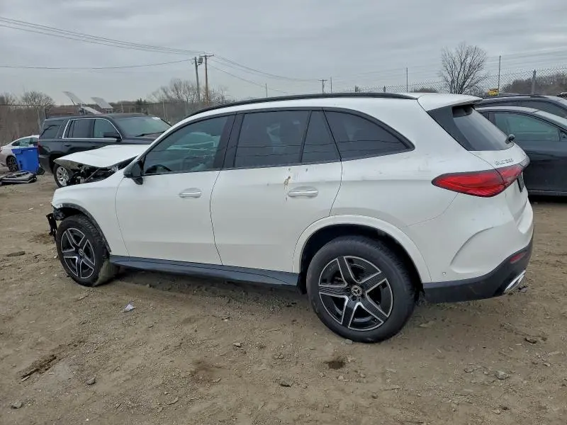 2025 MERCEDES-BENZ GLC 300 4MATIC  