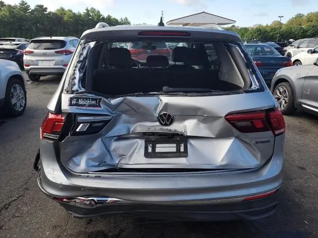2022 VOLKSWAGEN TIGUAN SE  