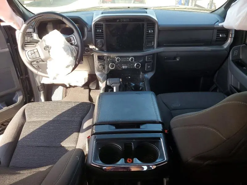 2025 FORD F150 XLT  