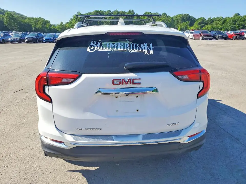 2018 GMC TERRAIN SLT  