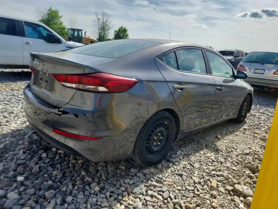 2018 HYUNDAI ELANTRA SE  