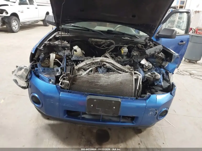 2012 FORD ESCAPE XLS