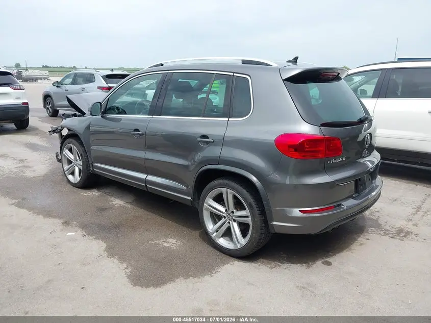 2016 VOLKSWAGEN TIGUAN R-LINE