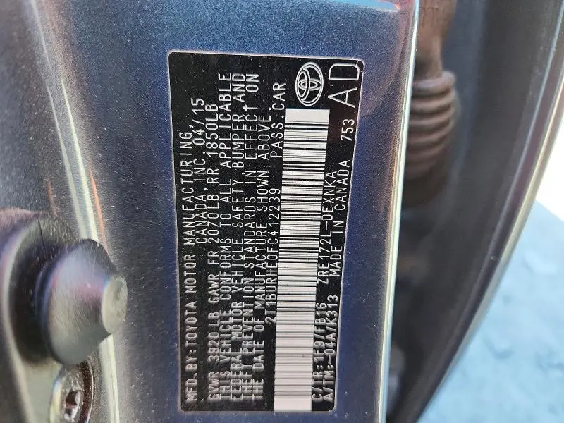 2015 TOYOTA COROLLA LE  