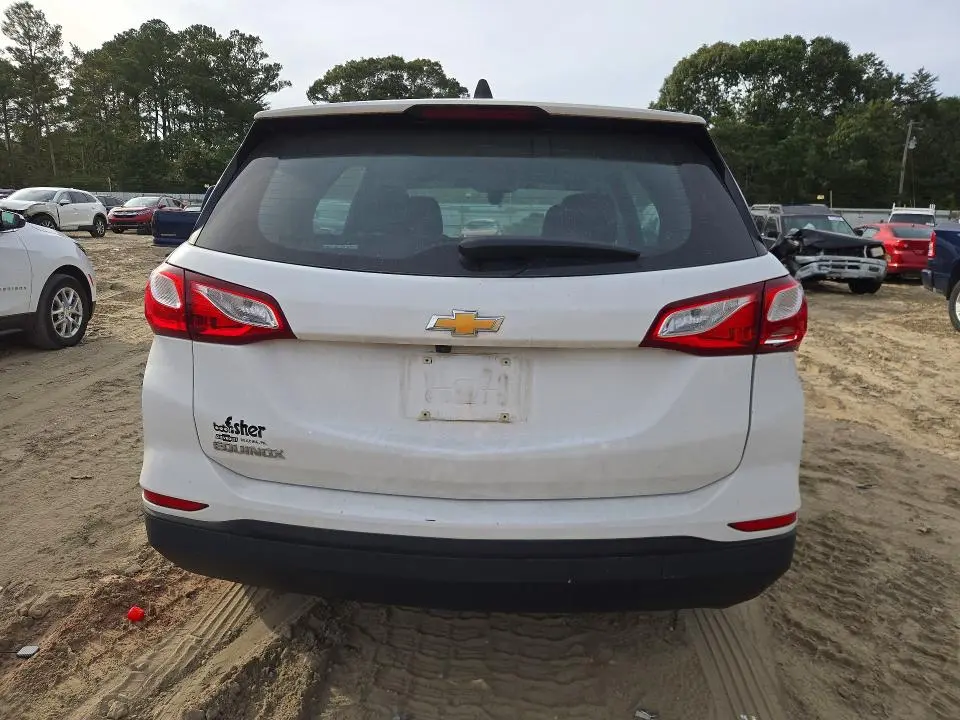 2021 CHEVROLET EQUINOX LS  