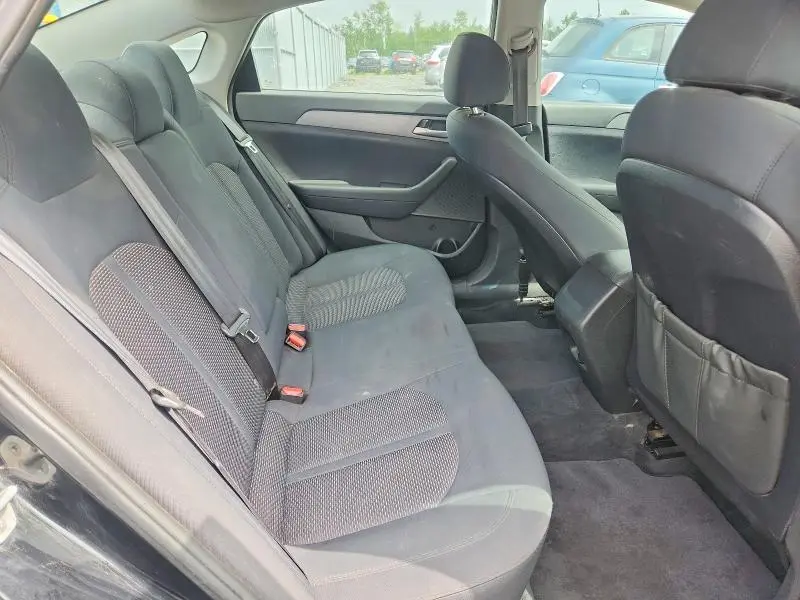 2018 HYUNDAI SONATA SE  