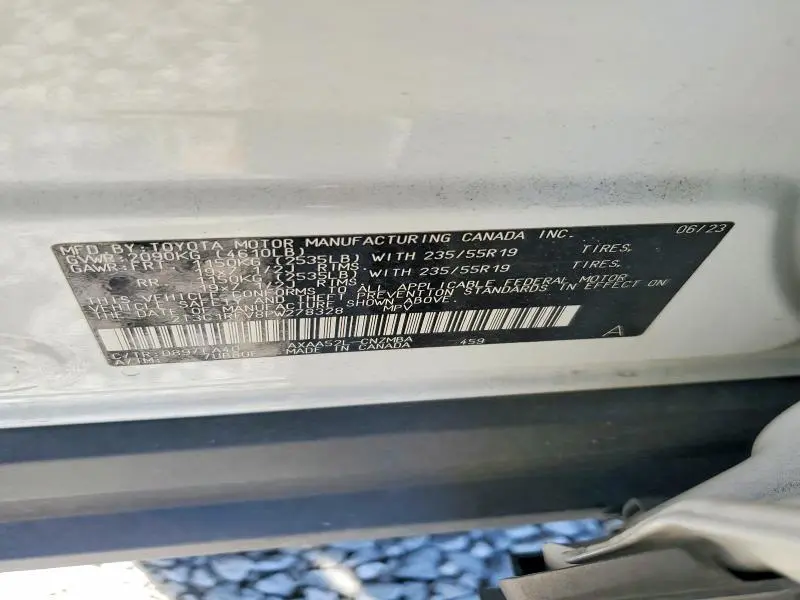 2023 TOYOTA RAV4 XLE PREMIUM  