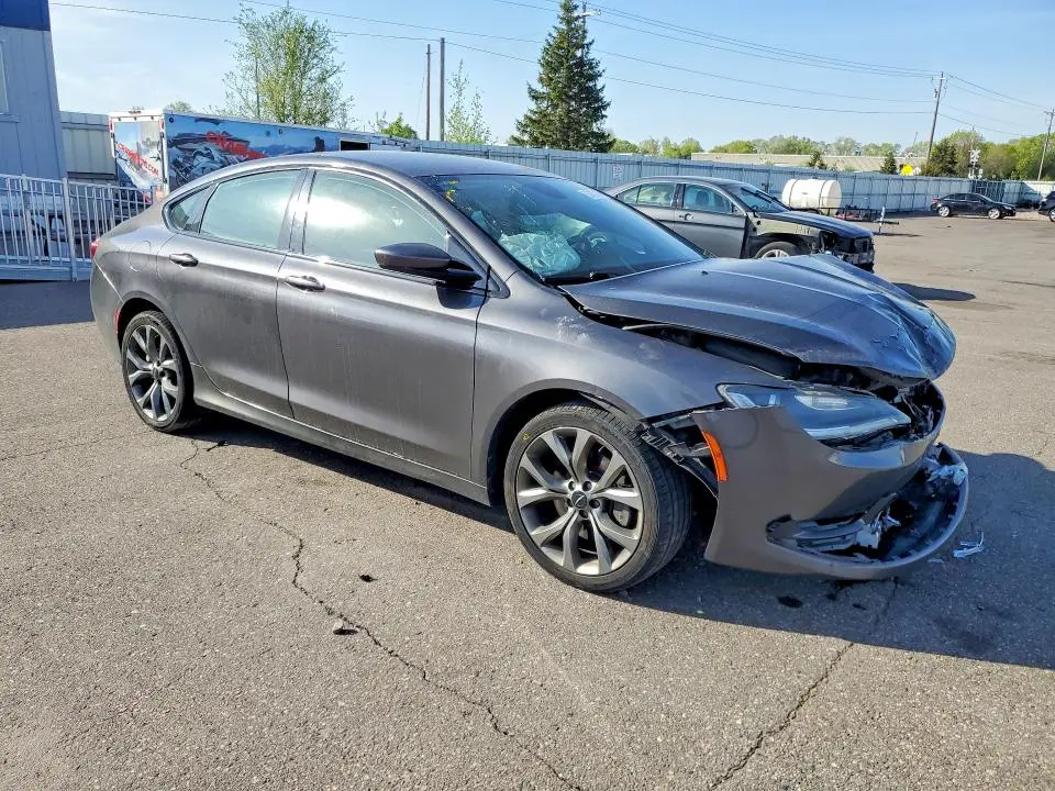 2015 CHRYSLER 200 S  