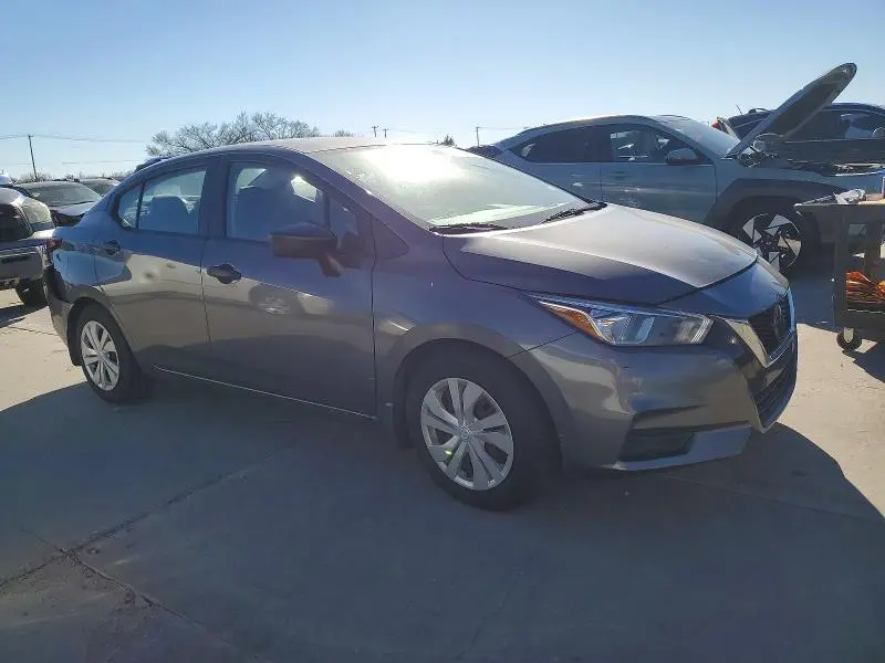 2020 NISSAN VERSA S  