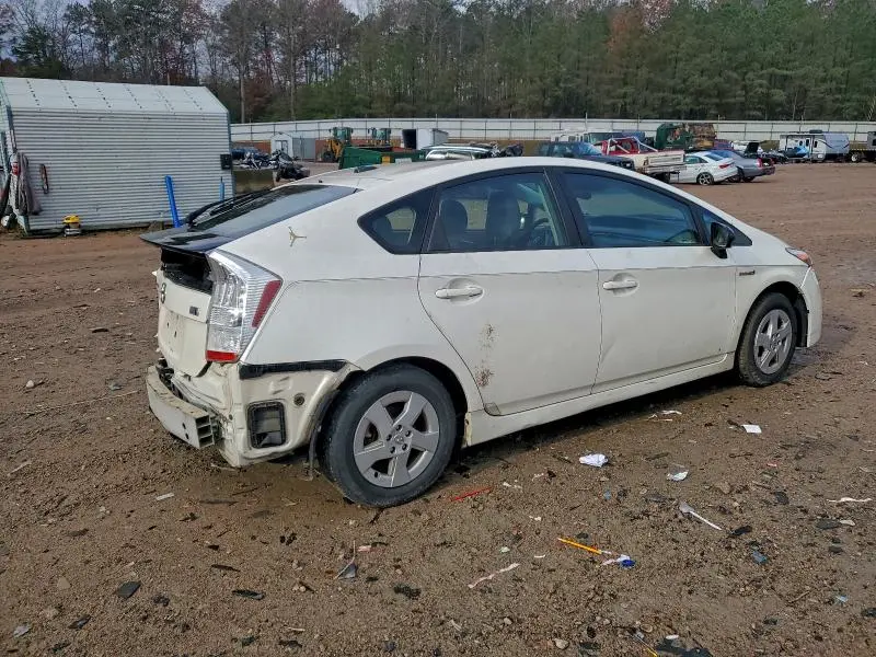 2011 TOYOTA PRIUS   