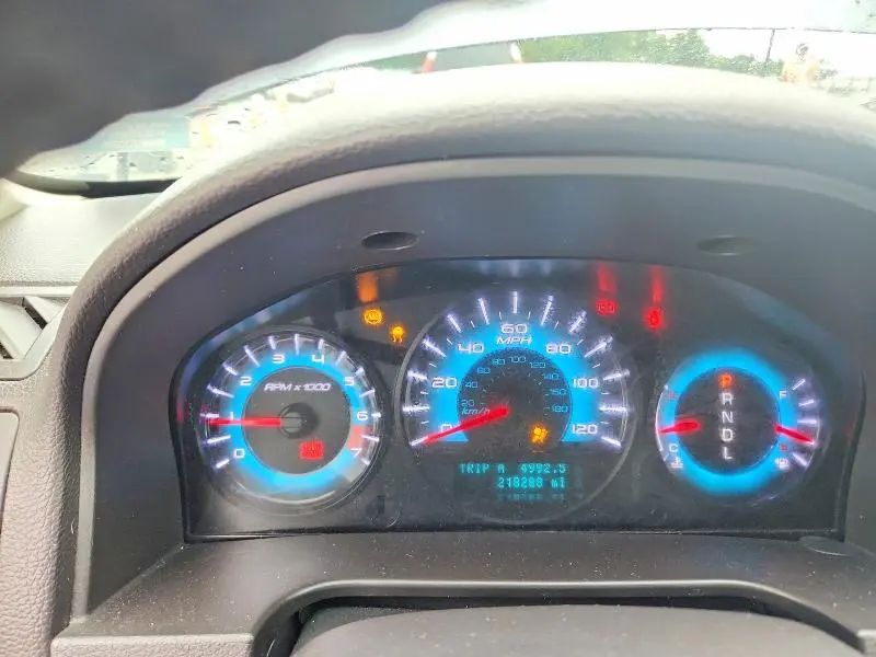 2011 FORD FUSION S   