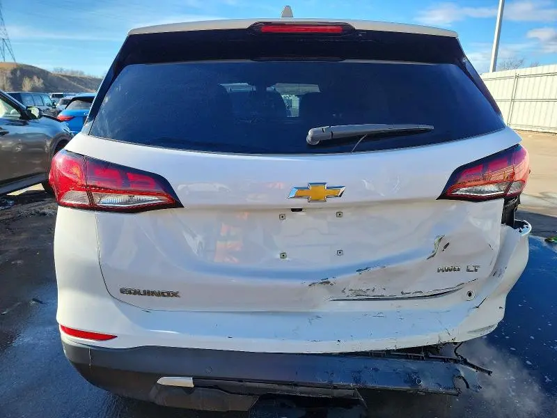 2022 CHEVROLET EQUINOX LT  