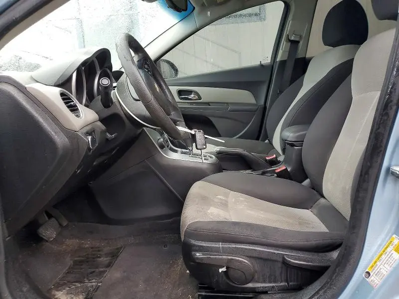 2011 CHEVROLET CRUZE LS  