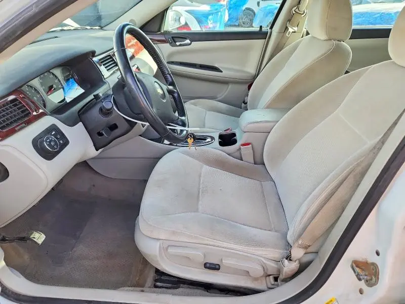 2010 CHEVROLET IMPALA LT  