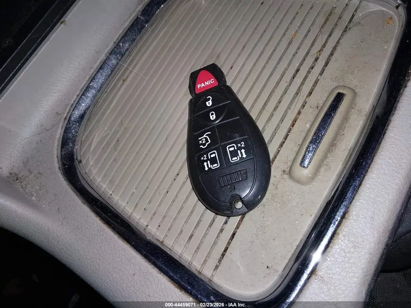 2013 DODGE GRAND CARAVAN SXT