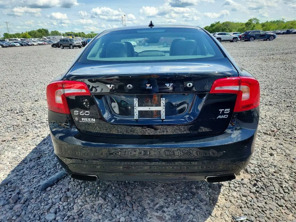 2016 VOLVO S60 PREMIER  