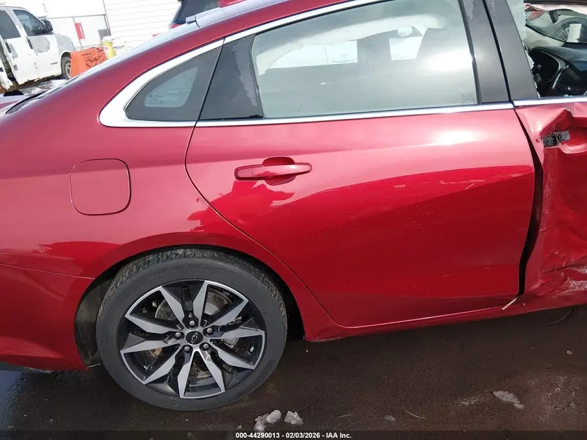 2022 CHEVROLET MALIBU FWD RS