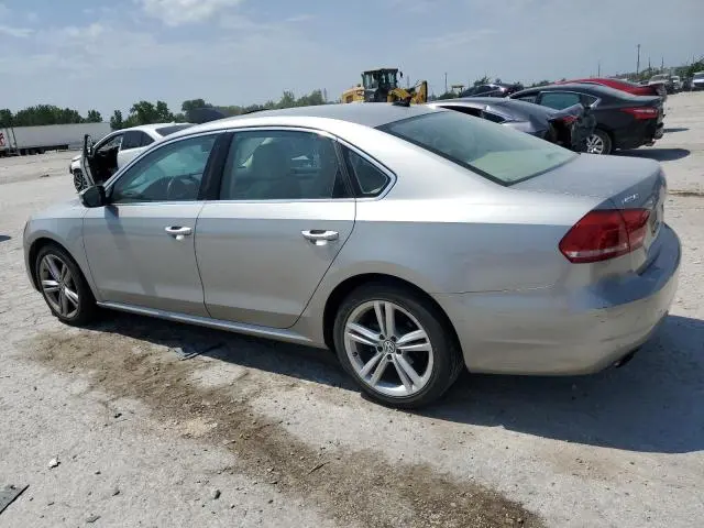 2014 VOLKSWAGEN PASSAT SE  
