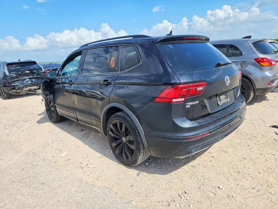 2021 VOLKSWAGEN TIGUAN SE  