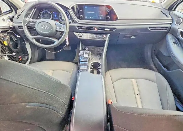 2020 HYUNDAI SONATA SE  