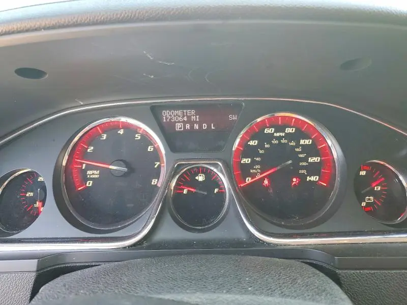 2013 GMC ACADIA SLE  