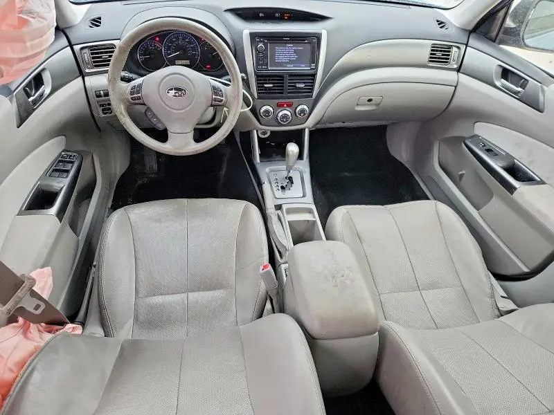 2013 SUBARU FORESTER LIMITED  