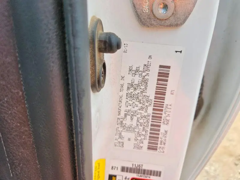2013 TOYOTA TUNDRA CREWMAX SR5  