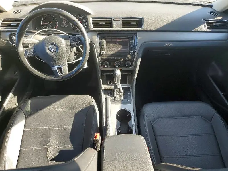 2014 VOLKSWAGEN PASSAT SE  