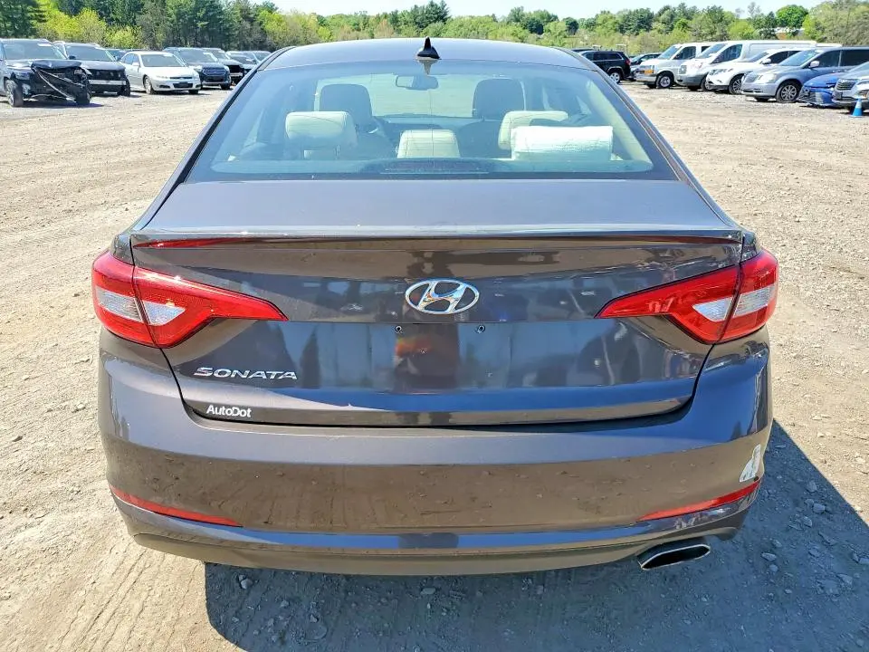 2017 HYUNDAI SONATA SE  