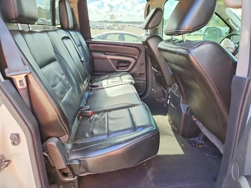 2015 NISSAN TITAN S  