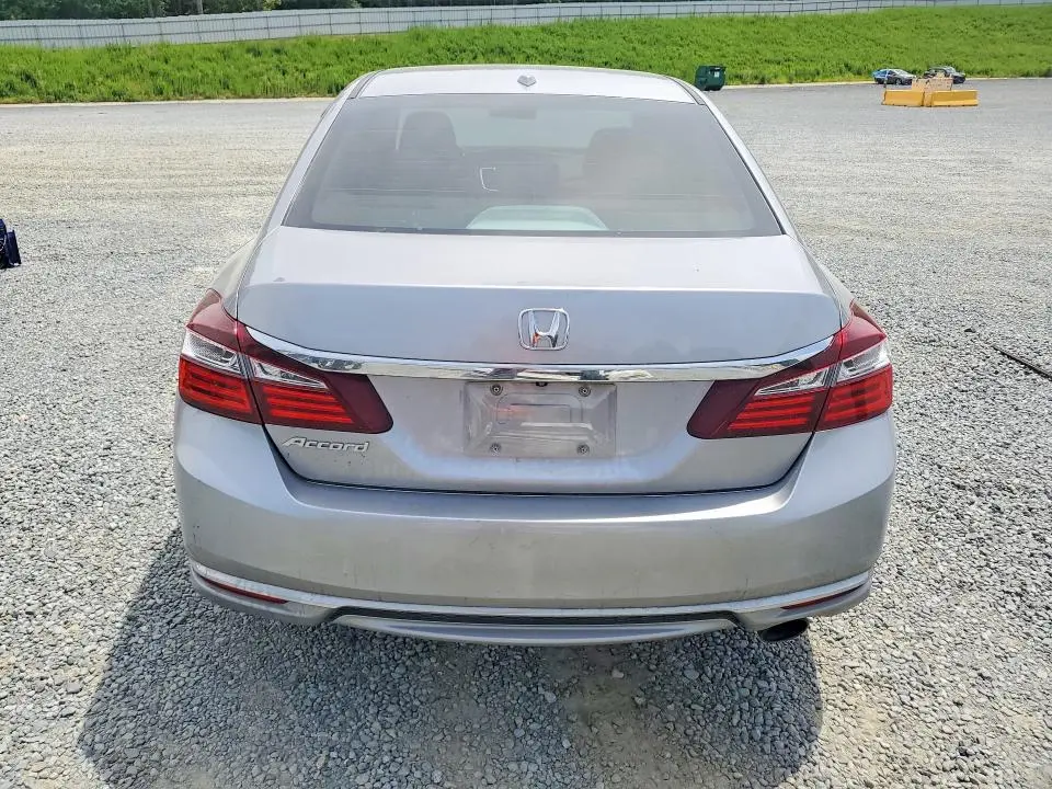 2017 HONDA ACCORD EX  