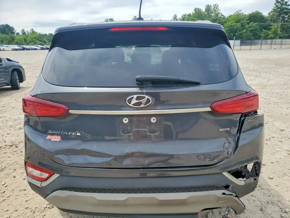 2020 HYUNDAI SANTA FE SE  