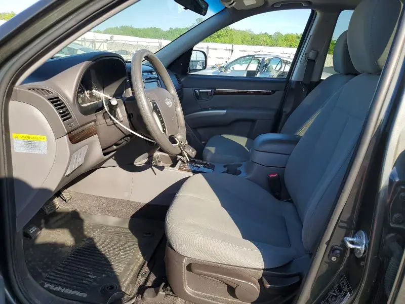 2010 HYUNDAI SANTA FE GLS  