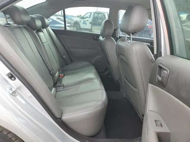 2010 HYUNDAI SONATA GLS  