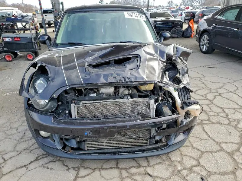 2013 MINI COOPER S  