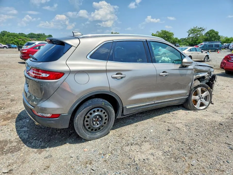 2017 LINCOLN MKC PREMIERE  