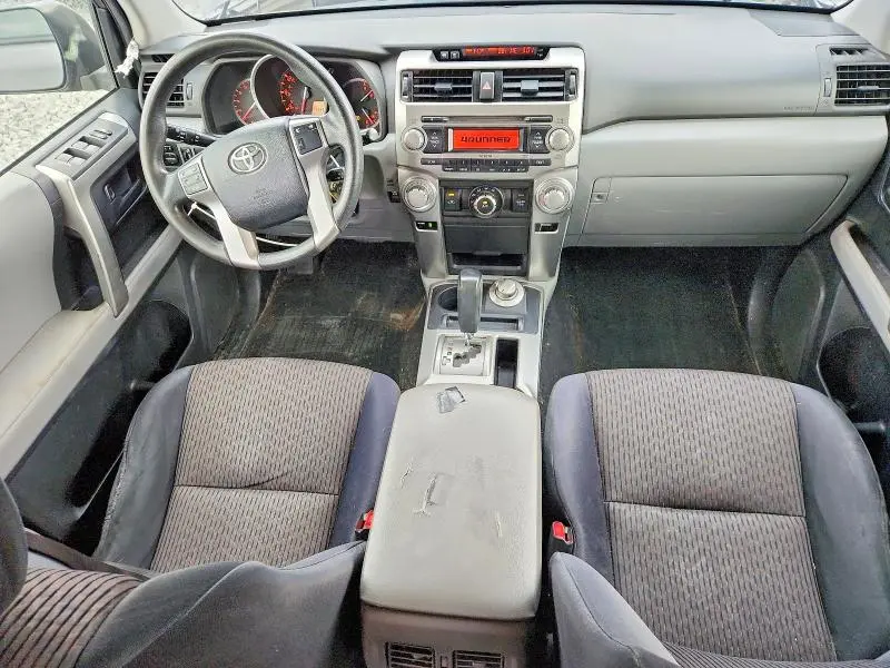 2013 TOYOTA 4RUNNER SR5  