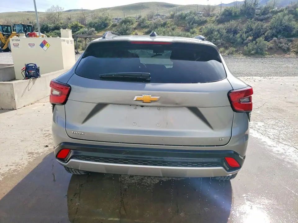 2025 CHEVROLET TRAX 1LT  