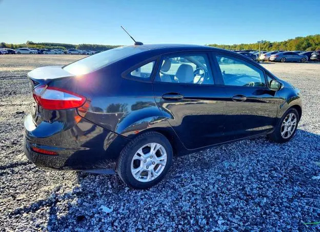 2014 FORD FIESTA SE  