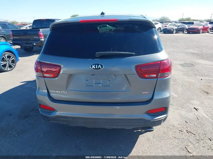 2019 KIA SORENTO 2.4L LX
