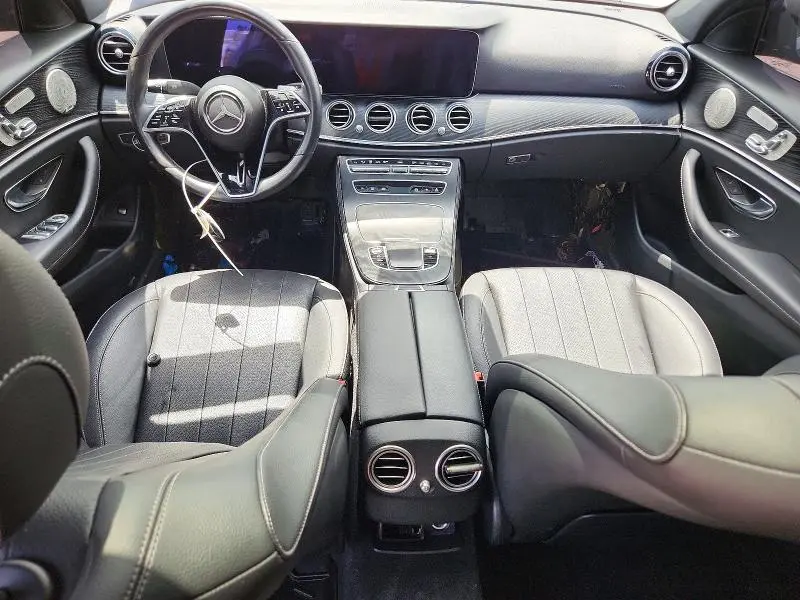 2022 MERCEDES-BENZ E 350  