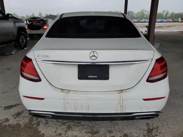 2017 MERCEDES-BENZ E 300  
