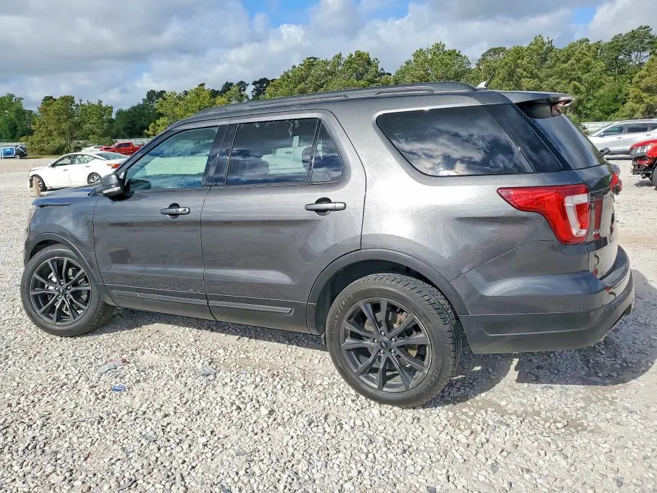 2018 FORD EXPLORER XLT  