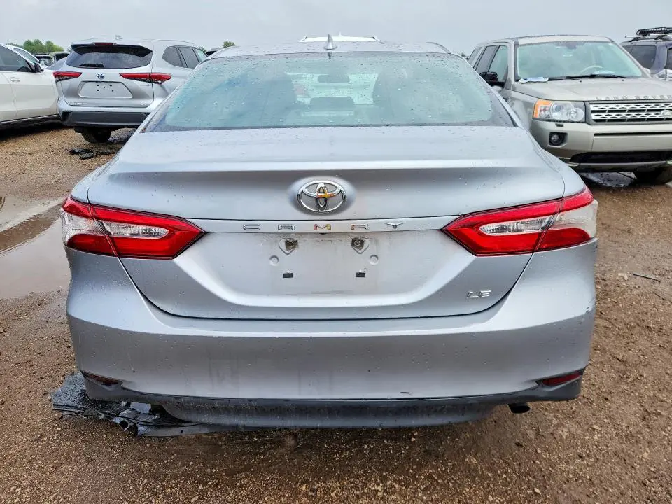 2020 TOYOTA CAMRY LE  
