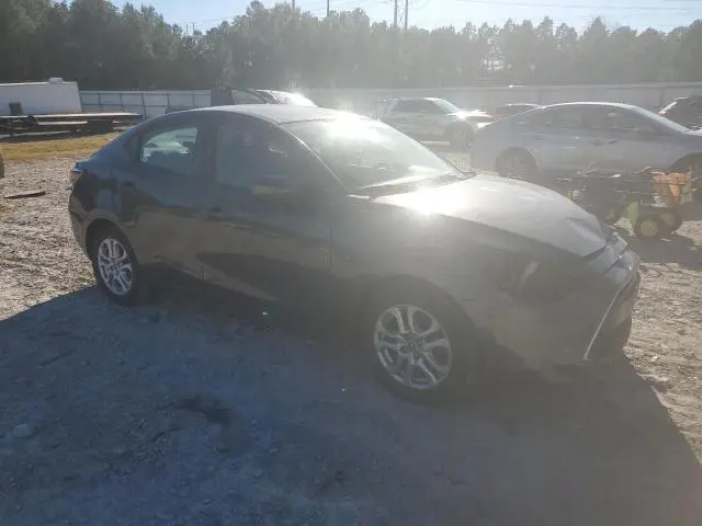 2017 TOYOTA YARIS IA   