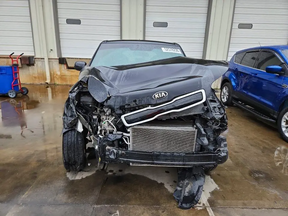 2016 KIA SOUL   