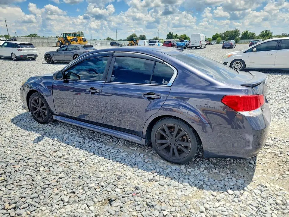 2013 SUBARU LEGACY 2.5I LIMITED  