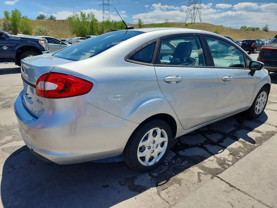 2012 FORD FIESTA S  