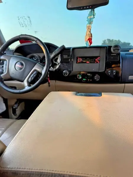 2011 GMC SIERRA K2500 SLE  