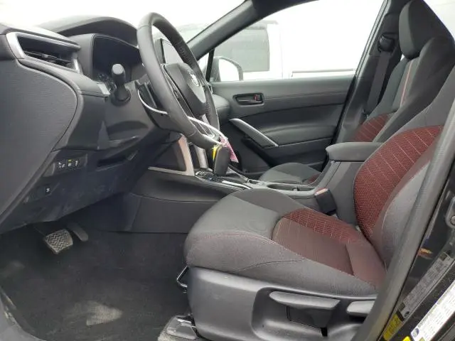 2024 TOYOTA COROLLA CROSS SE  